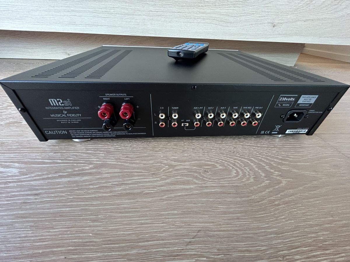 Amplificatori: Musical Fidelity M2si – Usato da Magden venduto da Barkeeper1 4