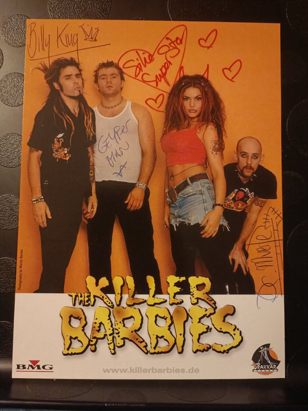 Autographes: The Killer Barbies - handsignierte Autogrammkarte – D'occasion à Menziken par Artographs