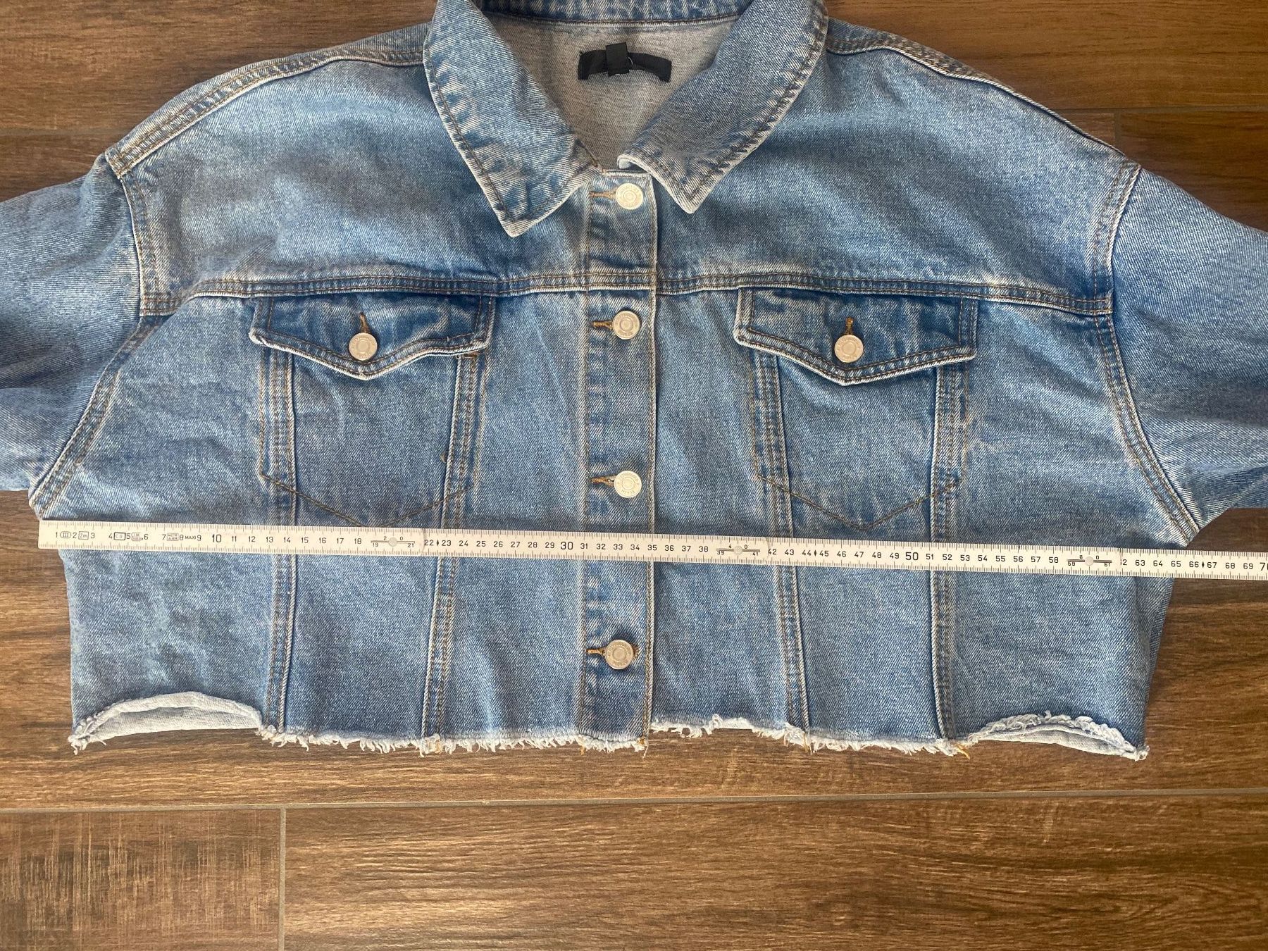 Jacken: Missguided Jeansjacke distressed-Look oversized Gr. 46 - 50 – Gebraucht aus Pratteln von a23_j2gs 5