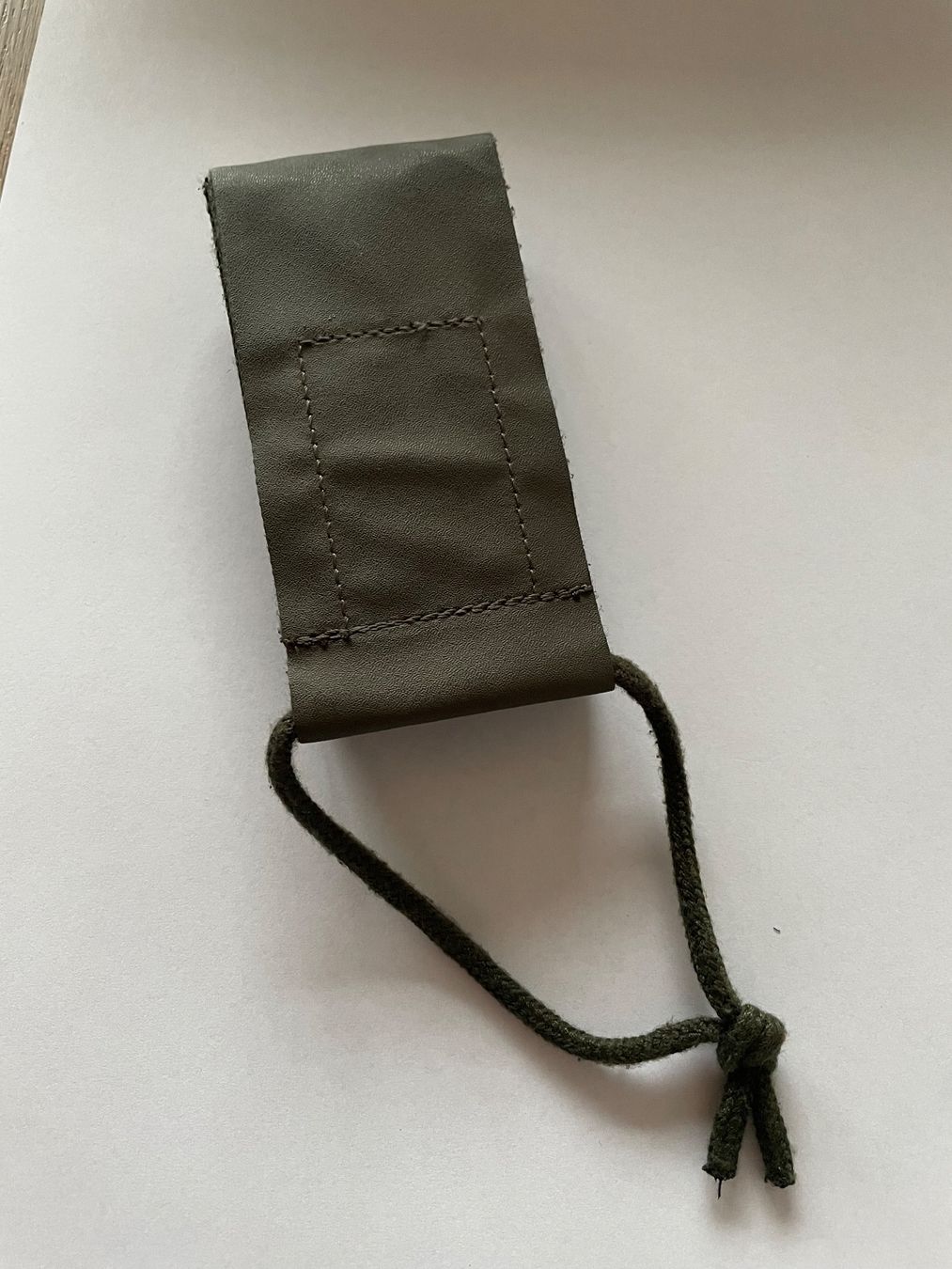 Schweizer Armee Coltelli tascabile: Étui pour couteau Armée Suisse – Nuovo e nell'imballaggio originale da Leytron venduto da acb_00