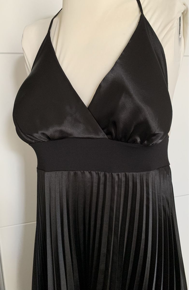 Vestiti: Plissee Kleid Gr 36 – Usato da Mettmenstetten venduto da _4_YOU_ 1