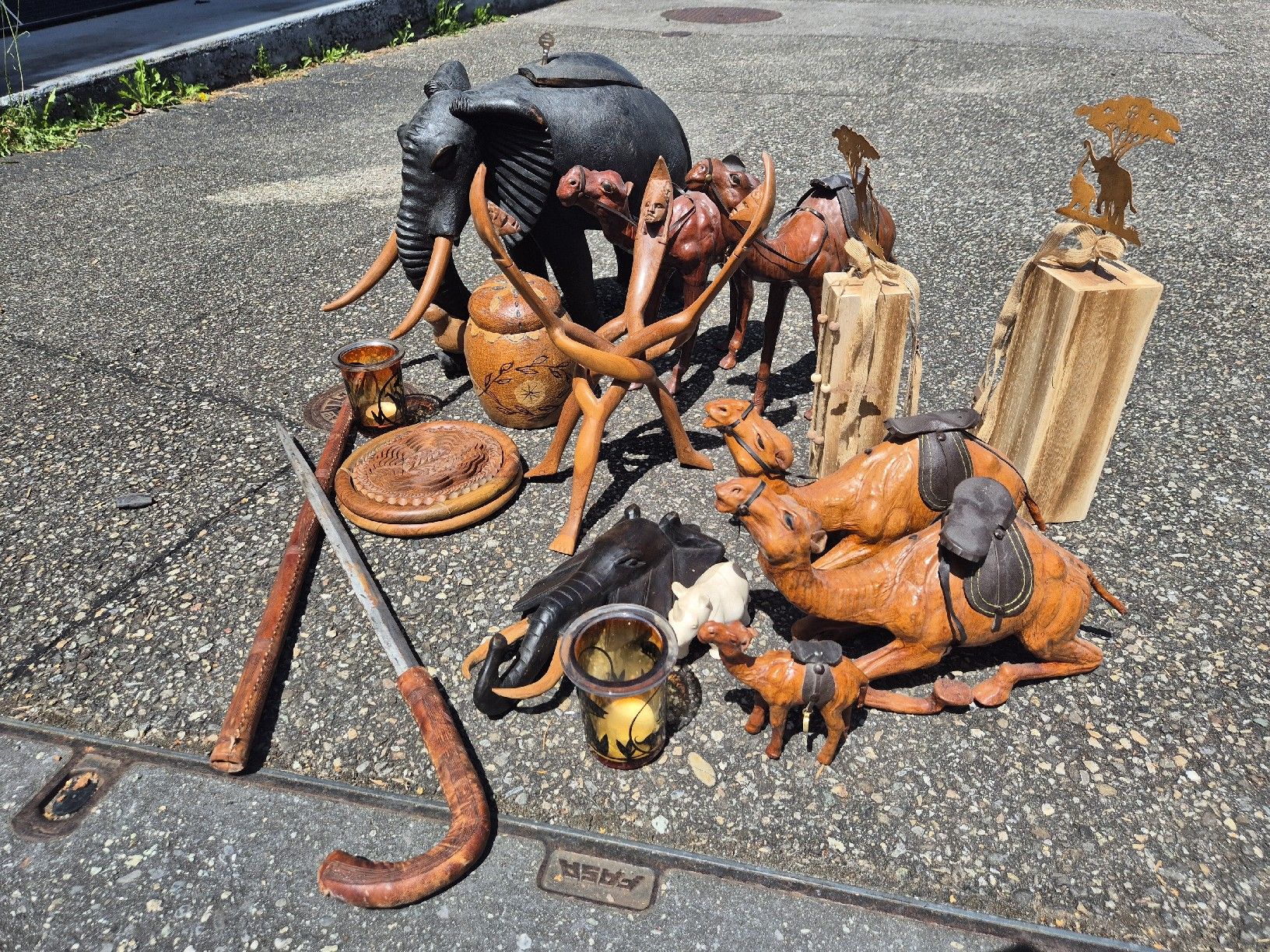 Tutte le decorazioni: Afrikanische Figuren Deko  – Usato da Wynau venduto da Bastel87 2