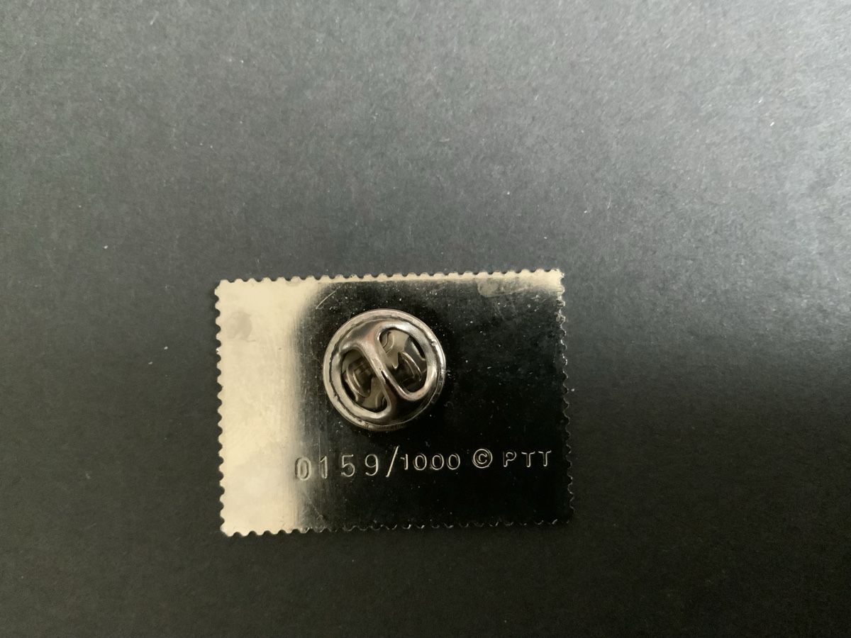 Placchette & Badge: Briefmarken Pin – Nuovo (secondo la descrizione) da Binningen venduto da chr_cr5n 1