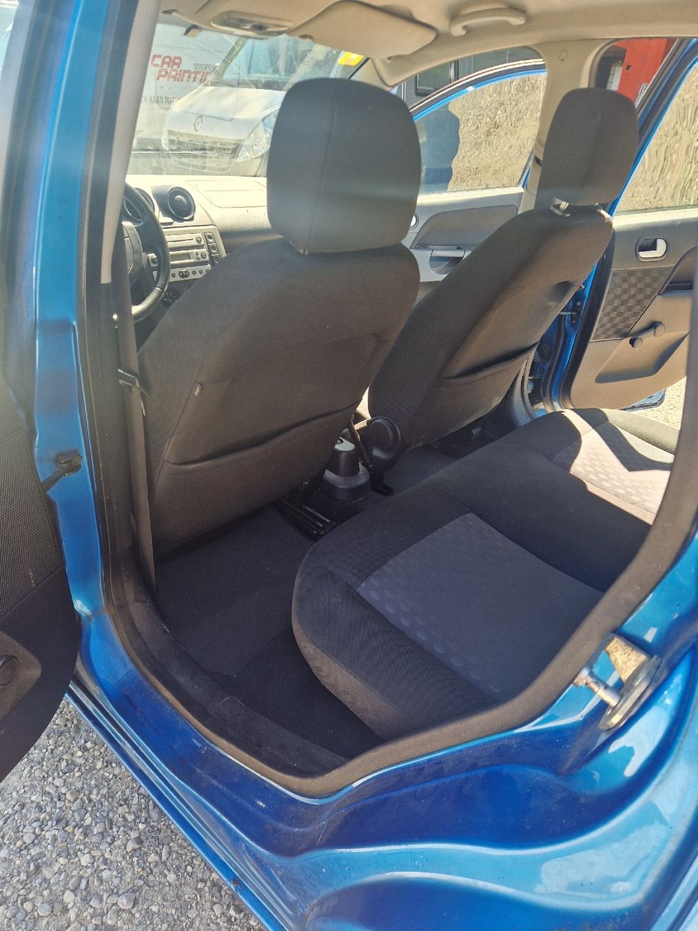 Ford Automobili: Ford Fiesta – Usato da Etziken venduto da Roschi-racing 5