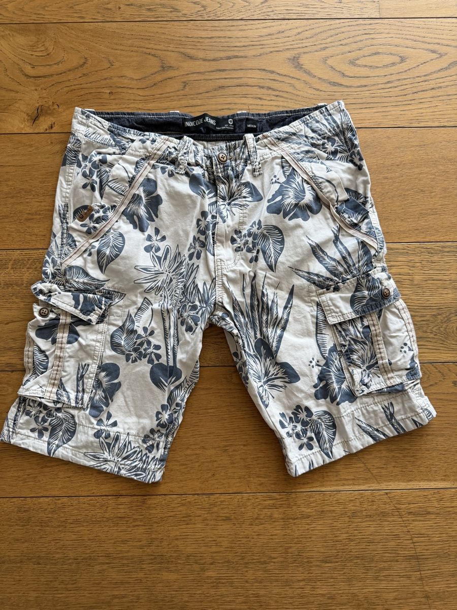 Pantaloni: Herren Shorts von WE Grösse M gemustert – Nuovo (secondo la descrizione) da Rütihof venduto da Rosy13