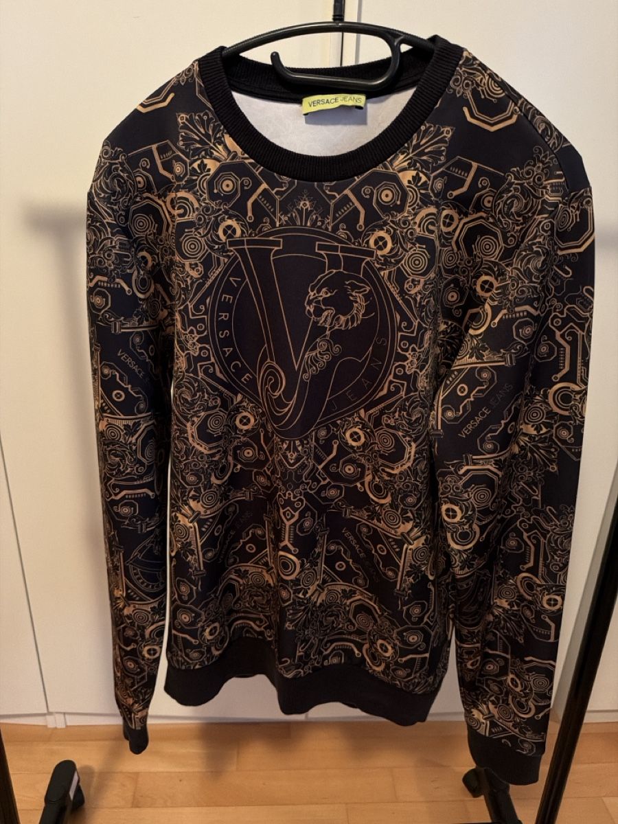 Versace Pulls & Sweat-shirts: Versace pullover  – Neuf (Voir description) à Sementina par bru_vpp5