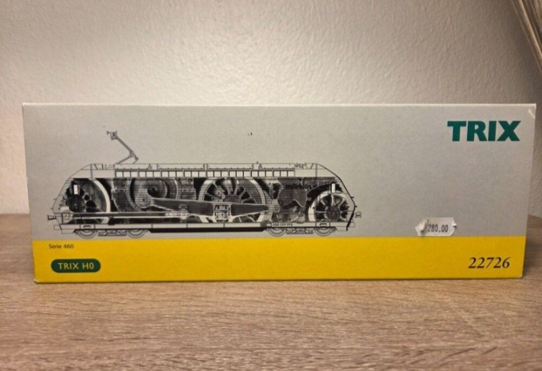 Trix Modellini di ferrovie: Trix 22726 E-Lok Re 460 "Industrie" SBB H0 – Nuovo e nell'imballaggio originale da St-Aubin-Sauges venduto da Lo_Go 7