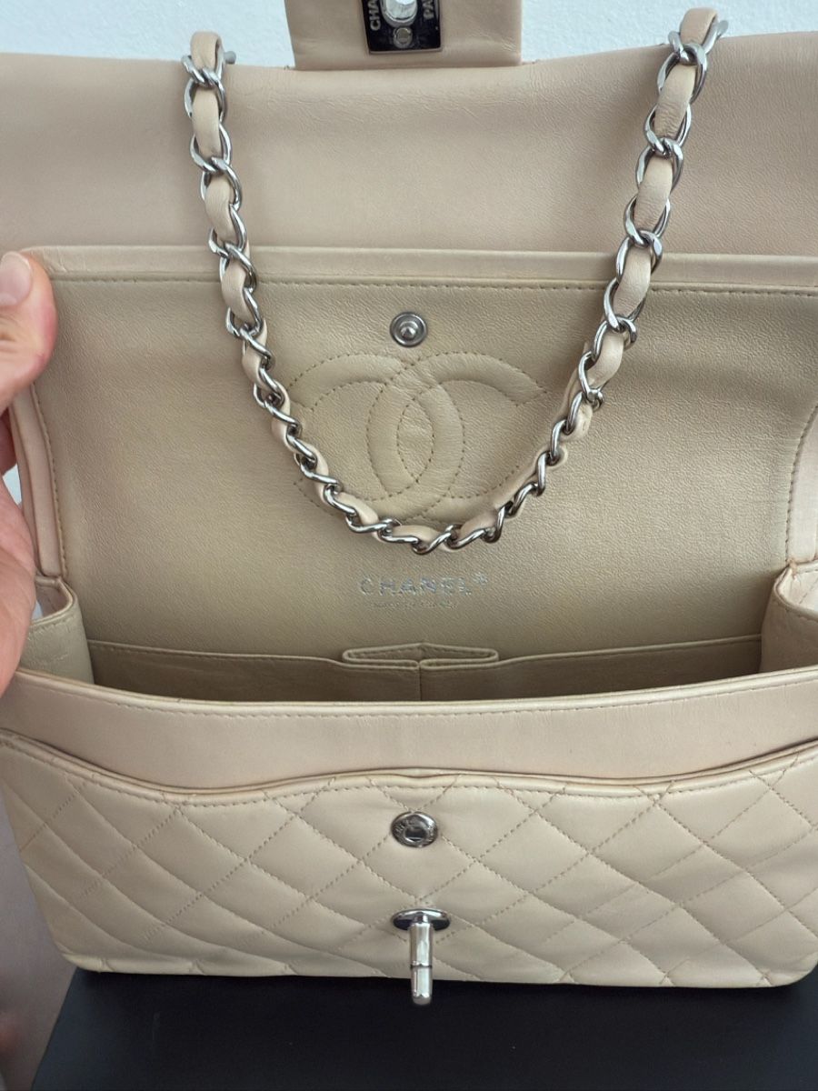 Chanel Borse da donna: Chanel Classic Flap Bag – Usato da Basel venduto da cam_q5wk 1