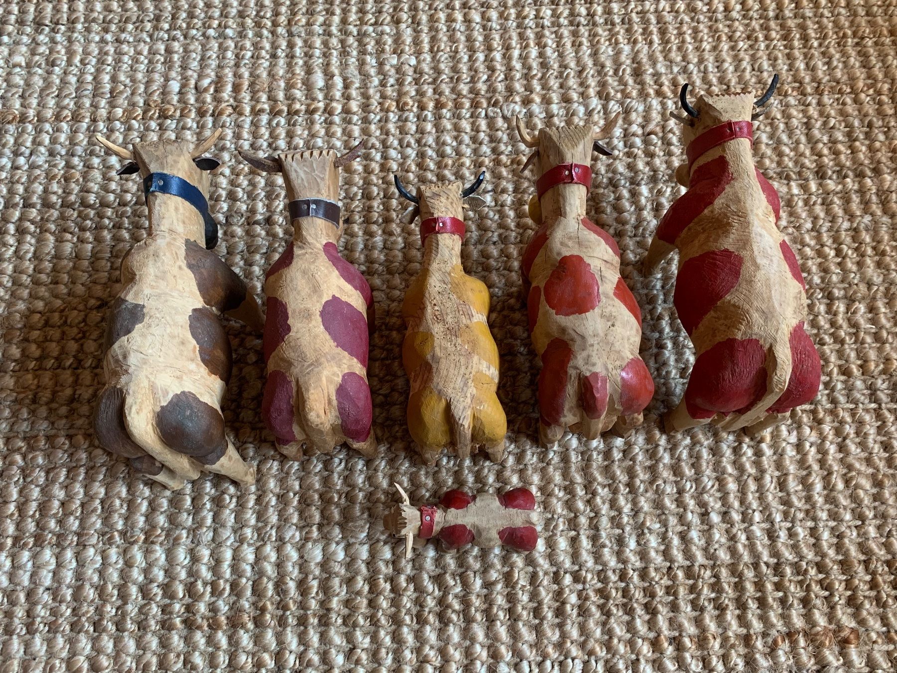 Jouets: Alte Holzkühe – D'occasion à Bibern SO par wecafra 4