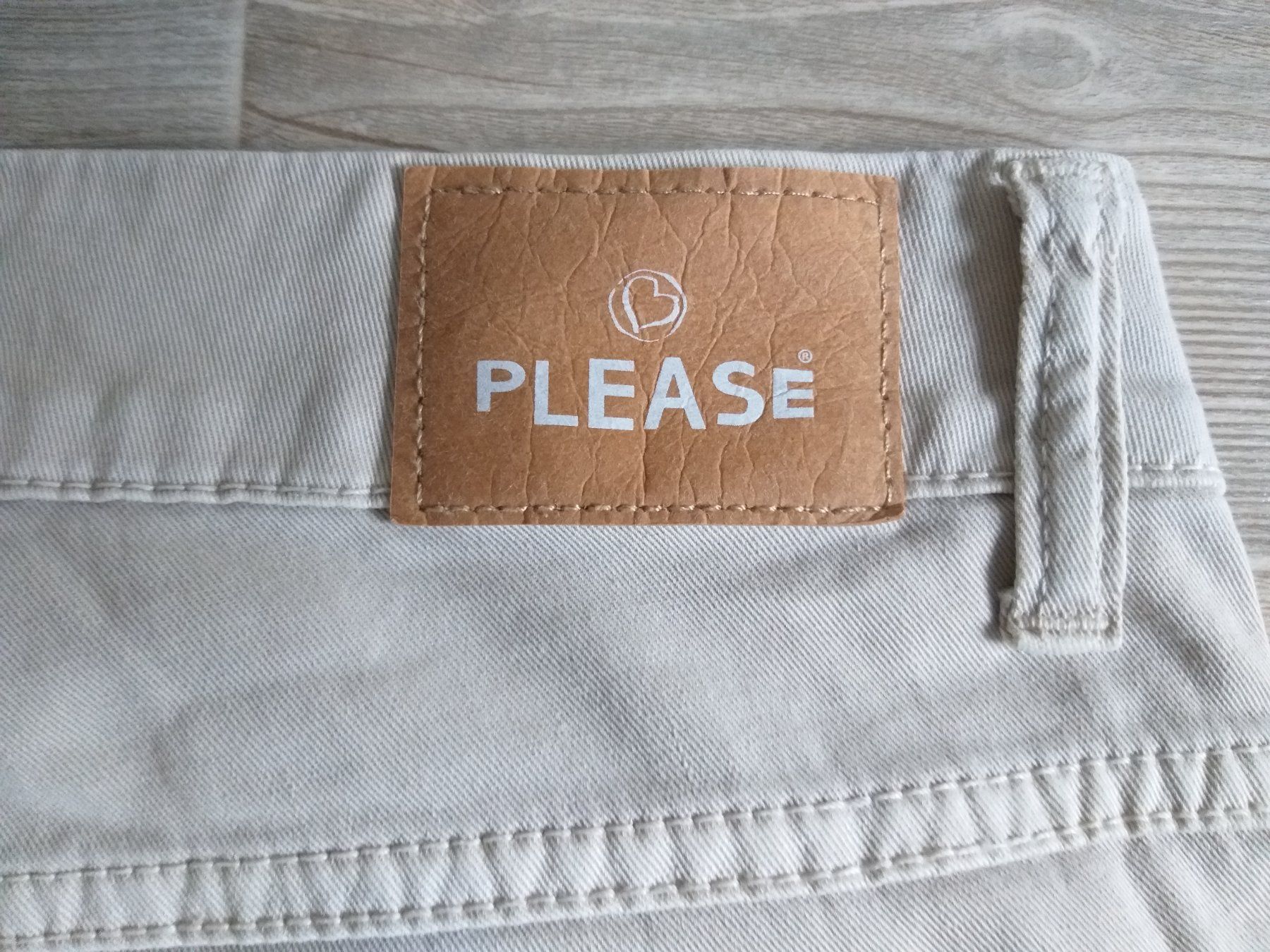 Jeans: PLEASE Jeans P57 taille / Grosse S – Usato da Cossonay-ville venduto da Super-Price-Quality 6