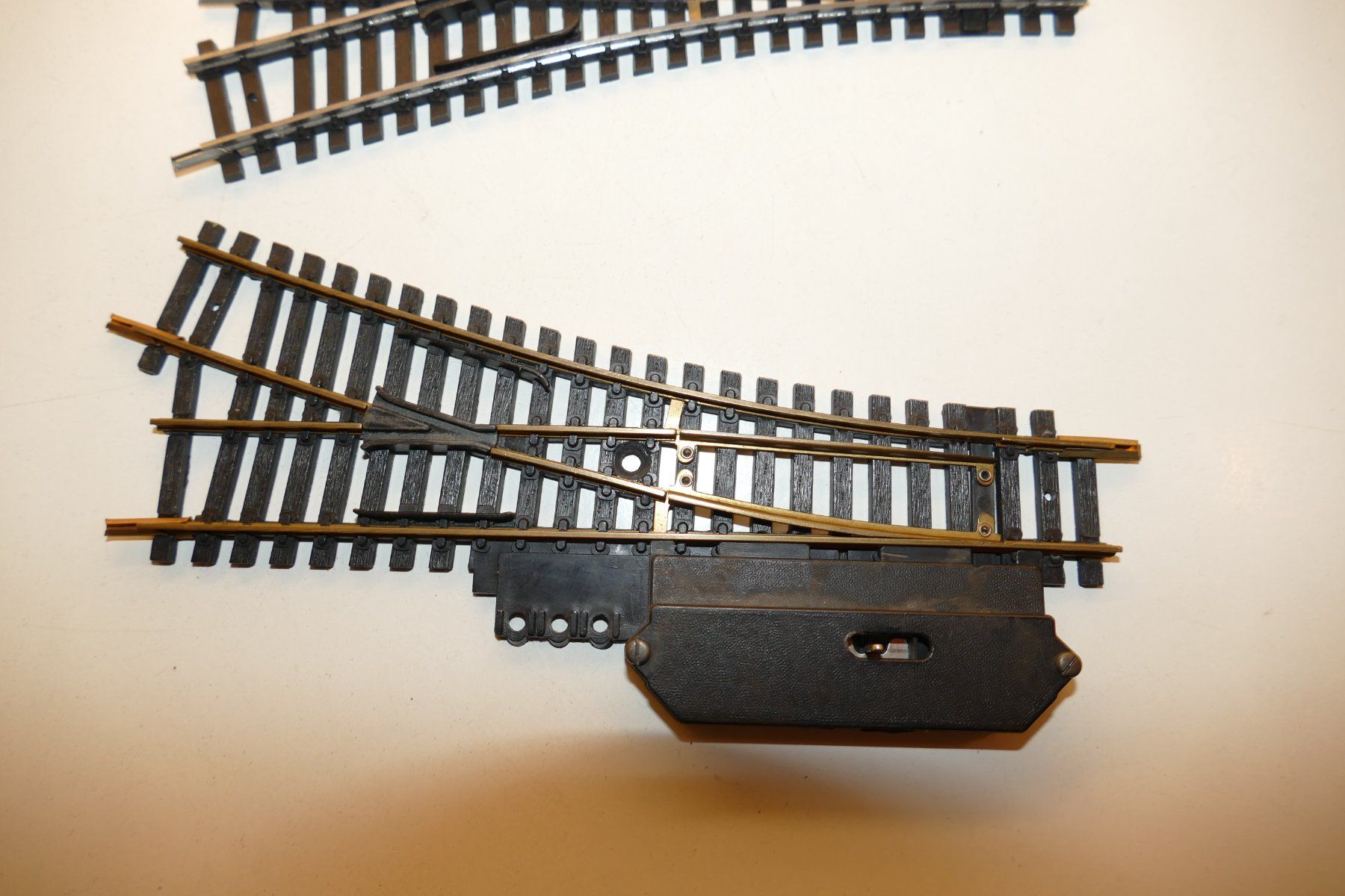 Lima Modellini di ferrovie: Lima H0: Handweichenpaar Einheit 5 – Usato da Niederhasli venduto da rail-duerst 2