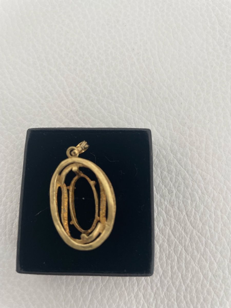Anhänger: Anhänger 3x2 cm Gold überzogen – Gebraucht aus Rüti ZH von kar_xx9l 1