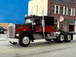 Kenworth W900  Brekina H0 1/87