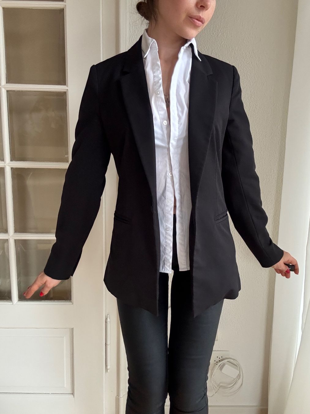 Ensembles & Tailleurs: Blazer schwarz – D'occasion à Zürich par smi_57ql 1