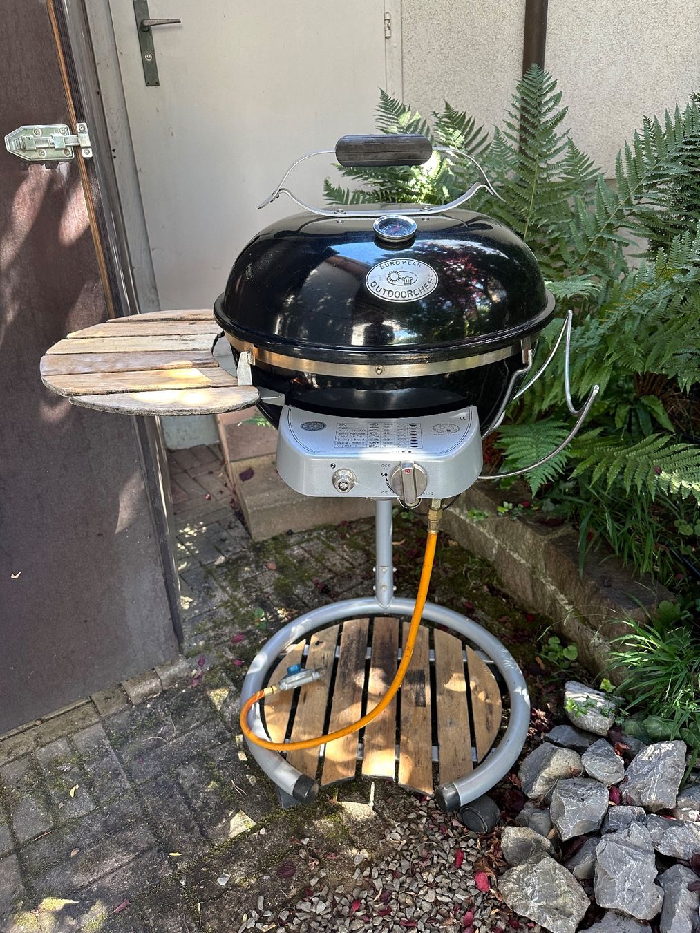 Outdoorchef Grils: Gaskugelgrill Outdoorchef Milano – D'occasion à Arlesheim par marathon313