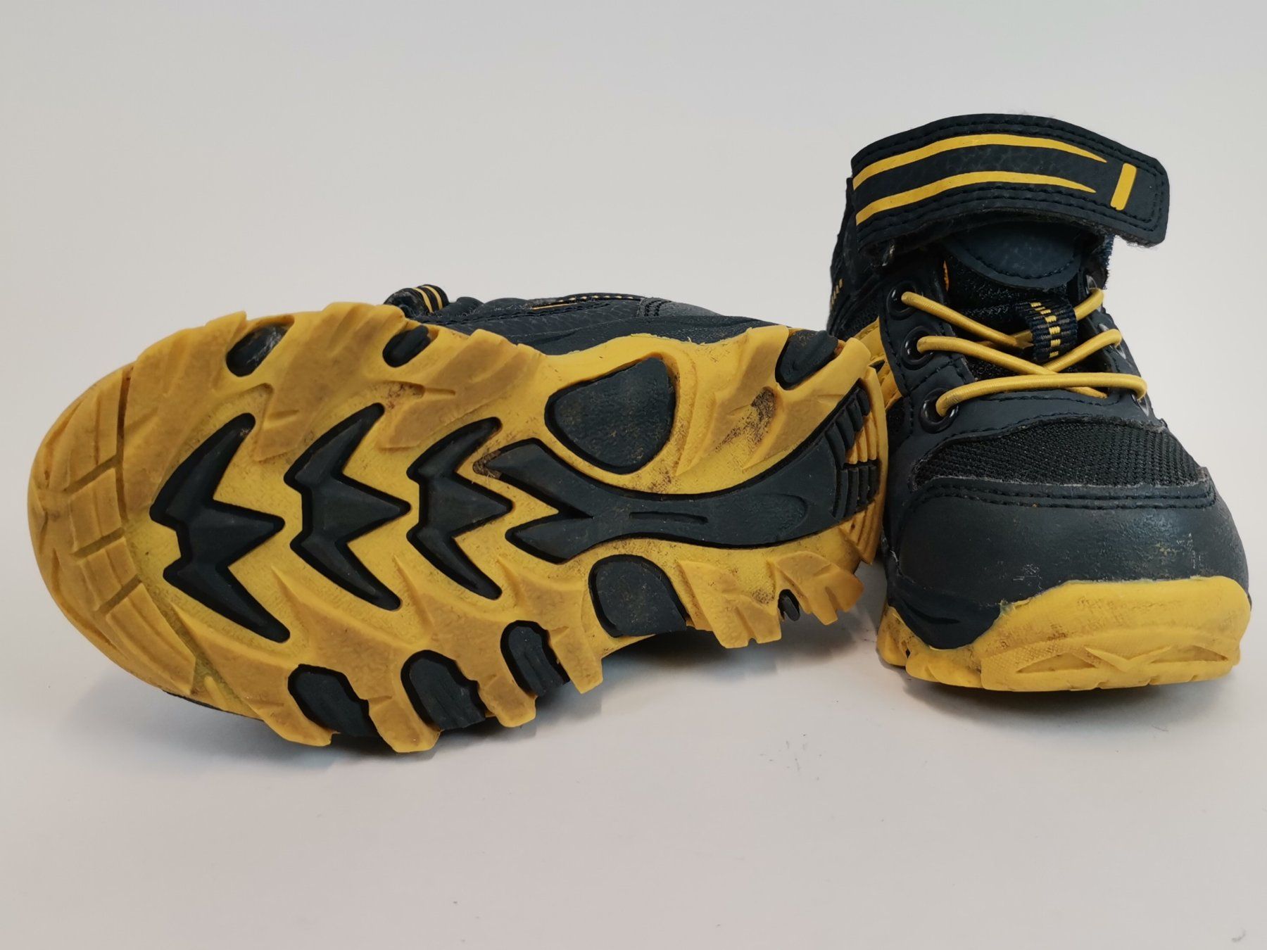 Scarpe per ragazzi: SMILE Kinderwanderschuhe Grösse 21 – Usato da Schaffhausen venduto da Restwert_SH 2