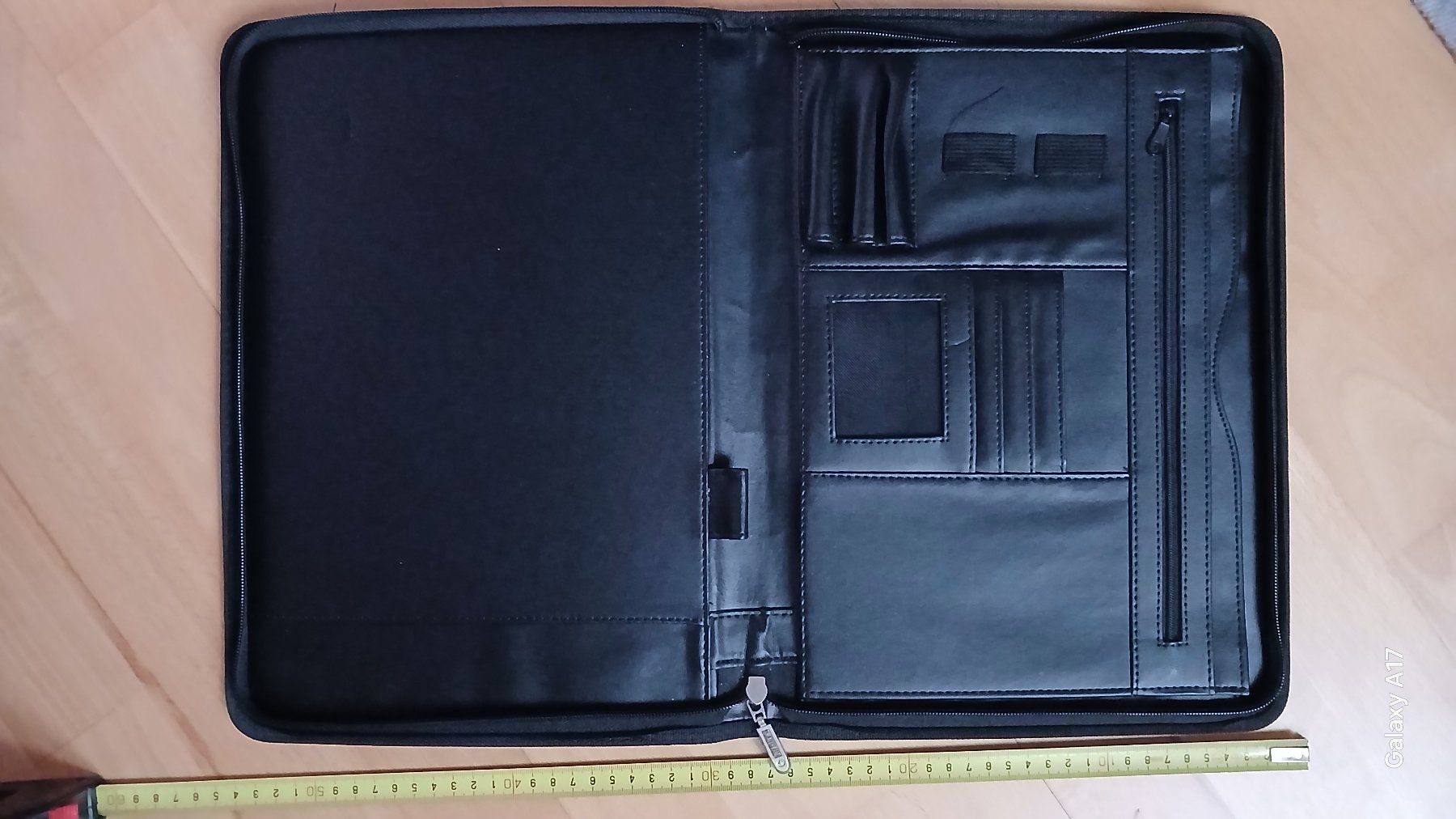 Valigie & Borse: Leder Aktentasche-Mappe-Etui (Forster) – Nuovo (secondo la descrizione) da hinwil venduto da tho_j6kz