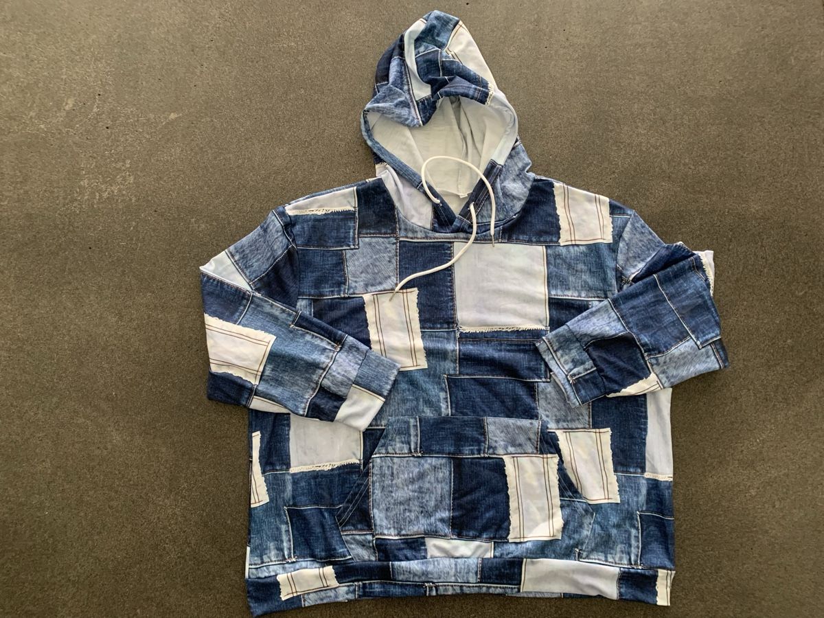 Pullover & Sweatshirts: Kapuzenpulli Grösse 50/52  – Gebraucht aus Thun von Chrabu
