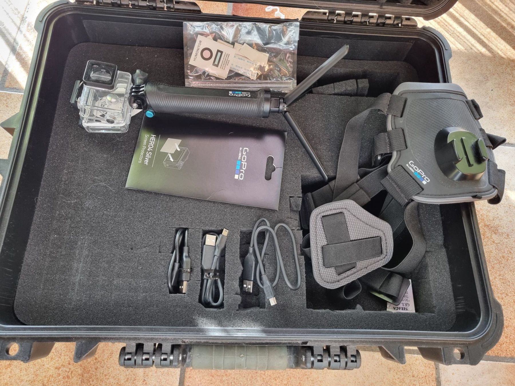 Gopro Action Cam: GoPro Camera und Zubehör – Usato da Riedholz venduto da mic_sv5c 1