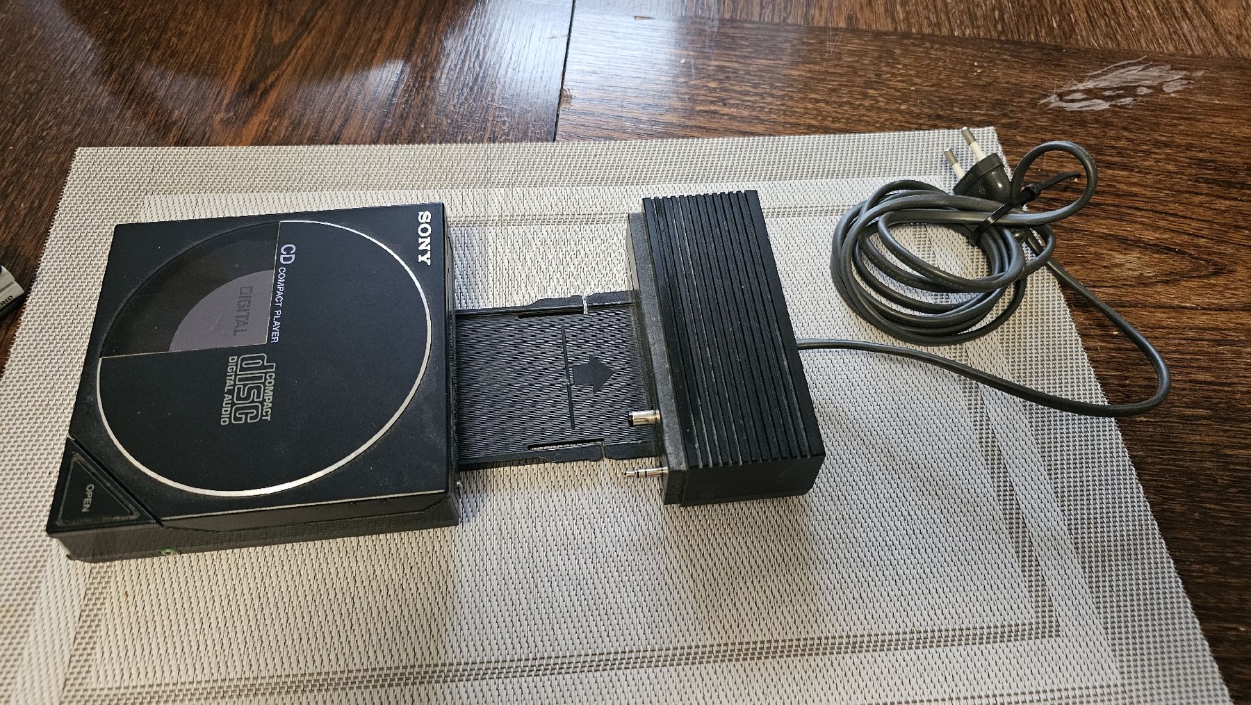 CD: SONY CD PLAYER  – Usato da Brig venduto da Art_g6tc 1