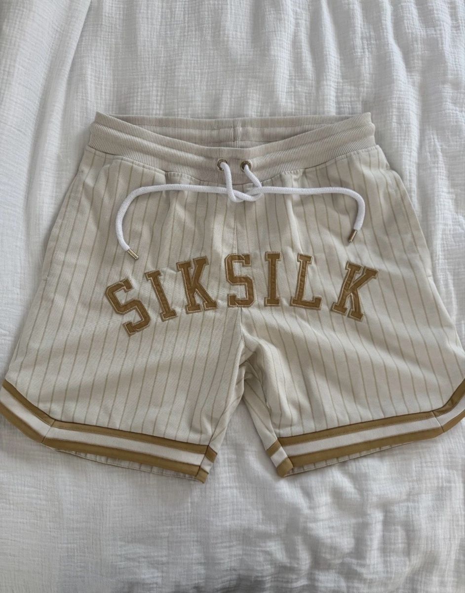 Siksilk Pantaloni: Siksilk Kurze Hose Herren – Usato da Goldach venduto da grema77