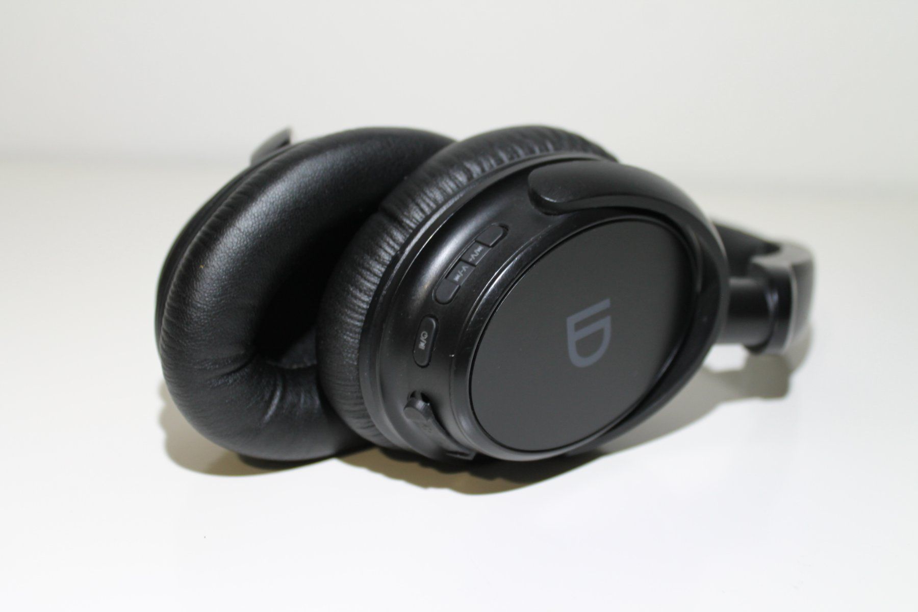 Casques audio: Liam & Daan kabelloses OnEar Headset – D'occasion à Basel par David25 1