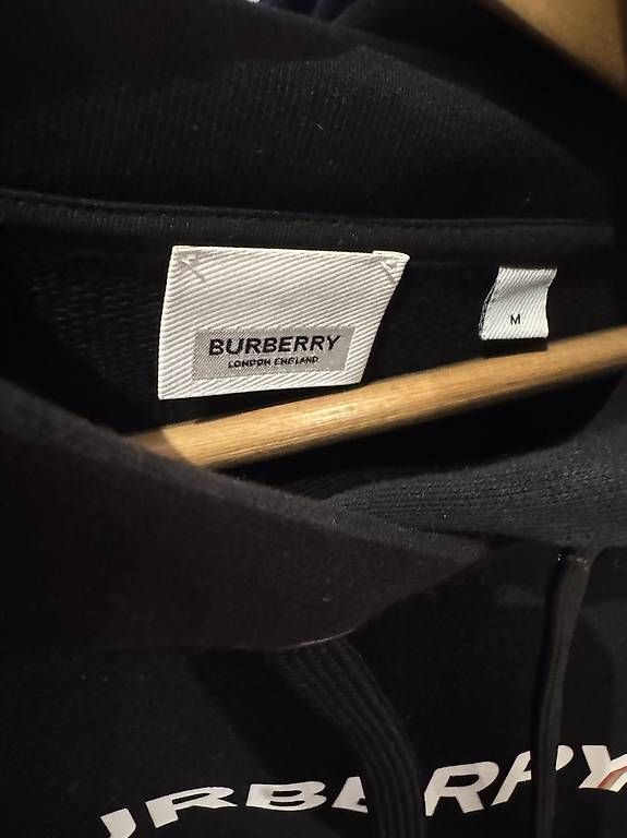 Maglioni & Felpe: Burberry Hoodie Gr. M – Usato da rorschacherberg venduto da tme_zsr5 2