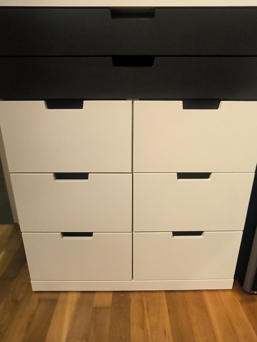 Ikea Cassettiere: Kommode IKEA Malm weiss/schwarz mit Schubladen – Usato da Lufingen venduto da Ritter9