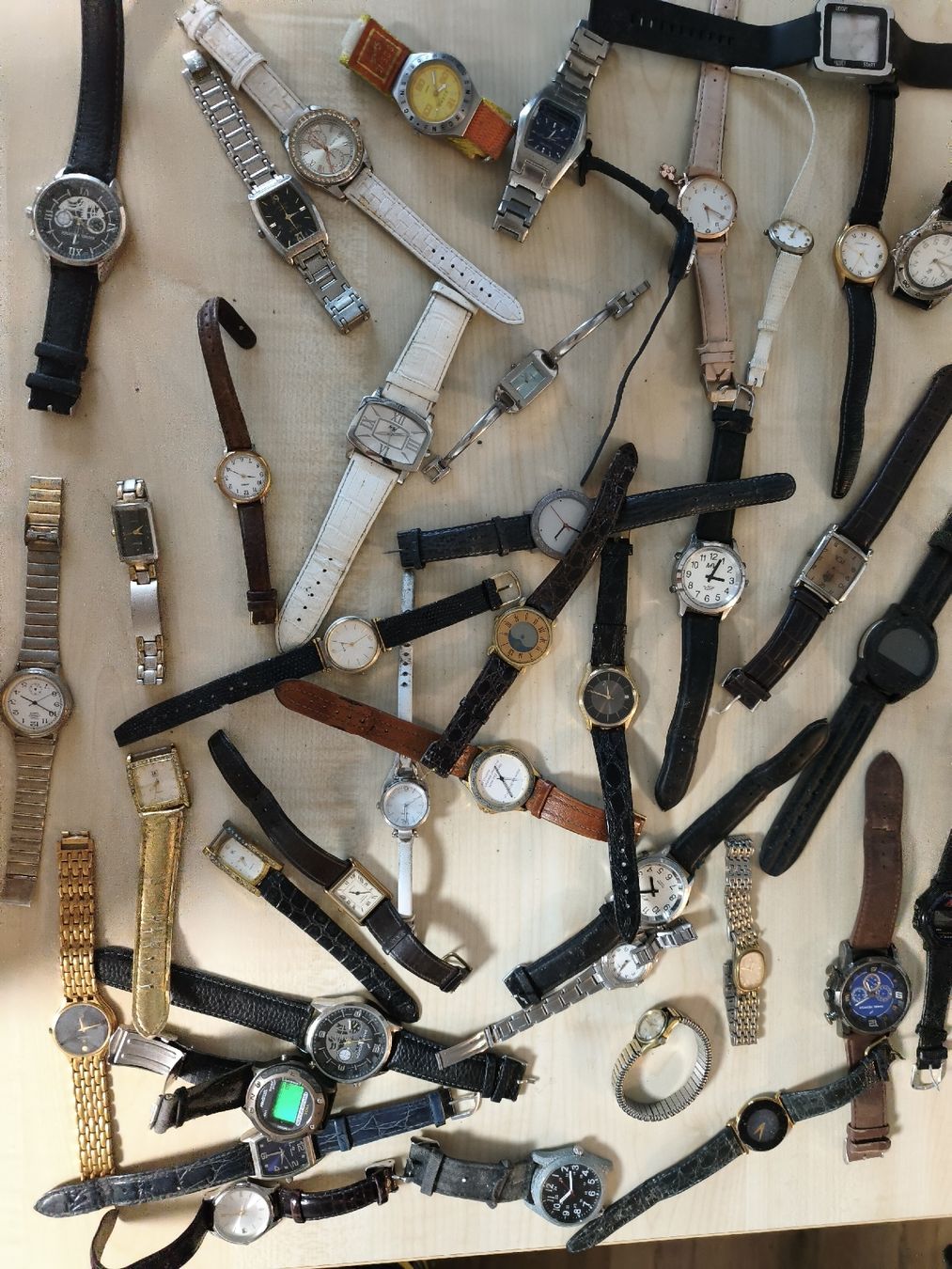 Uhren: Armbanduhr  – Gebraucht aus Kreuzlingen von dad_9x7b 8