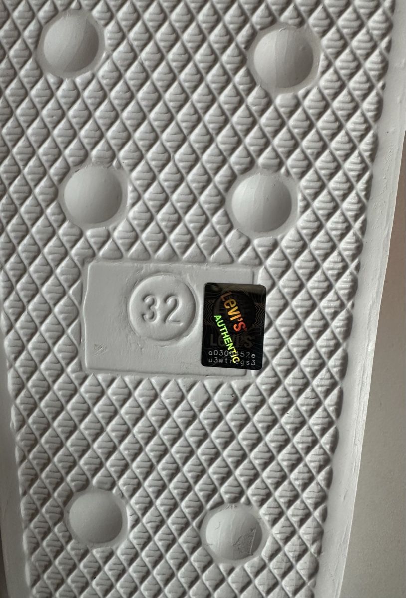 Levi's Scarpe per ragazzi: Ciabattine Levi’s **NUOVE** – Nuovo e nell'imballaggio originale da Castel San Pietro venduto da Moregi 6