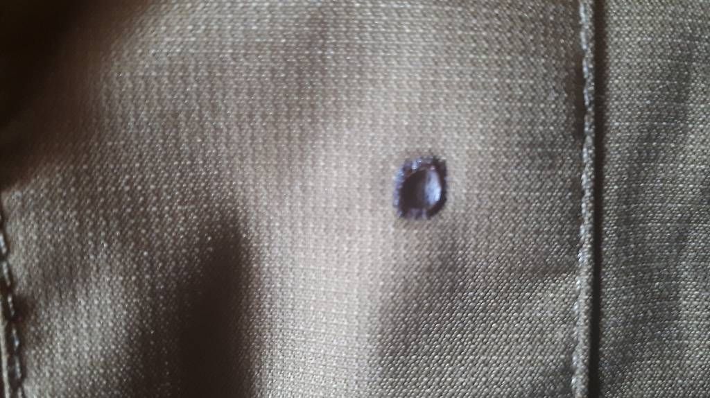 Jacken: North Face Regenjacke L – Gebraucht aus Madiswil von Kwon02 2
