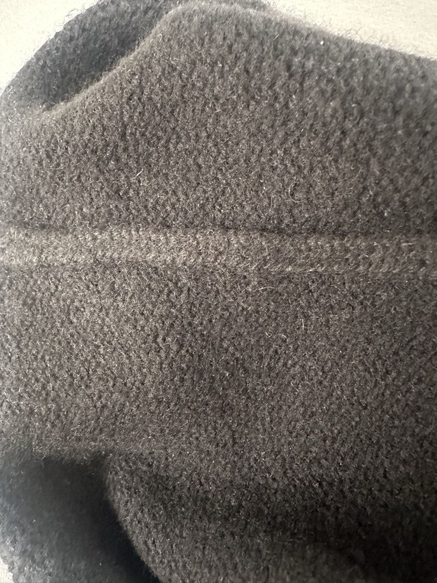 Copricapi, berretti & cappellini: Black hat Uniqlo 100% cashmere – Usato da Uster venduto da Monika_OB 6