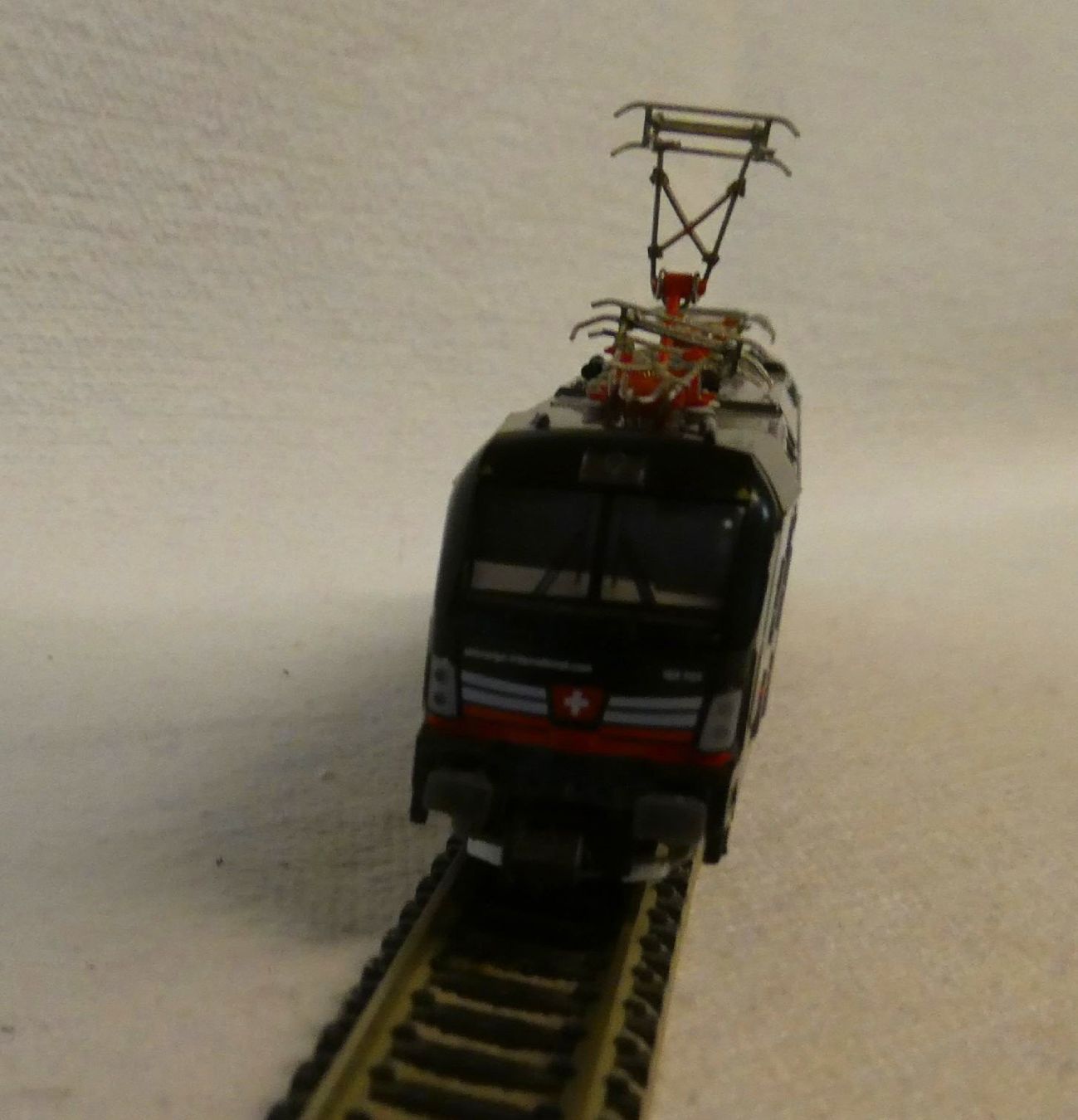 Hobbytrain Modellini di ferrovie: Hobbytrain Lok 30171 – Nuovo (secondo la descrizione) da Rupperswil venduto da Ropi03 3