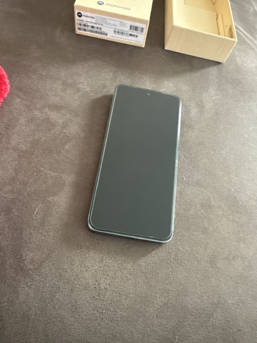 Motorola Telefoni cellulari / Smartphones: Gutes Smartphone zu verkaufen – Usato da Rothrist venduto da Bailey2013 1