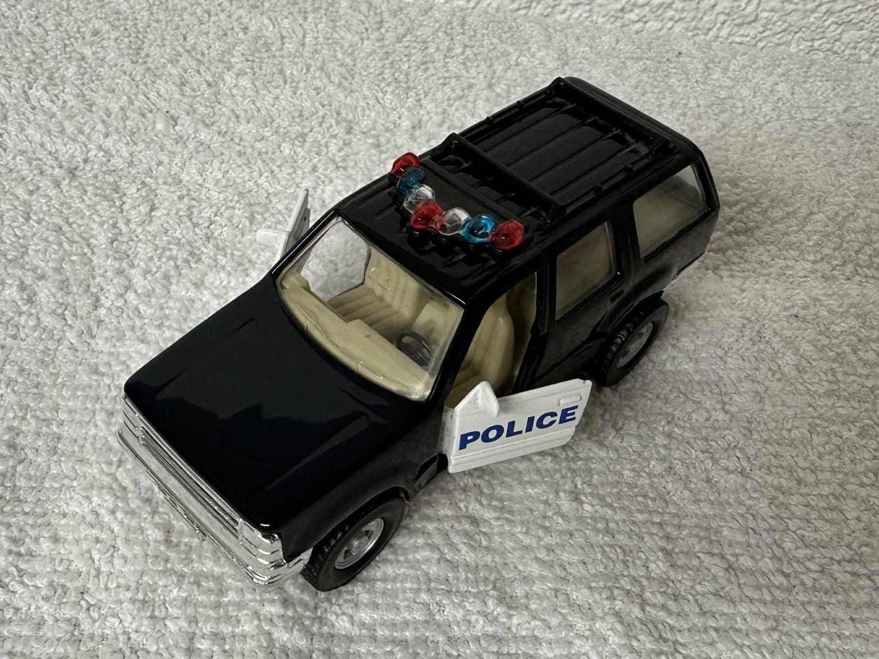 Ford Modellautos: Modellauto 1:42 Ford Explorer Police – Gebraucht aus Ried-Brig von V8_Andy 3