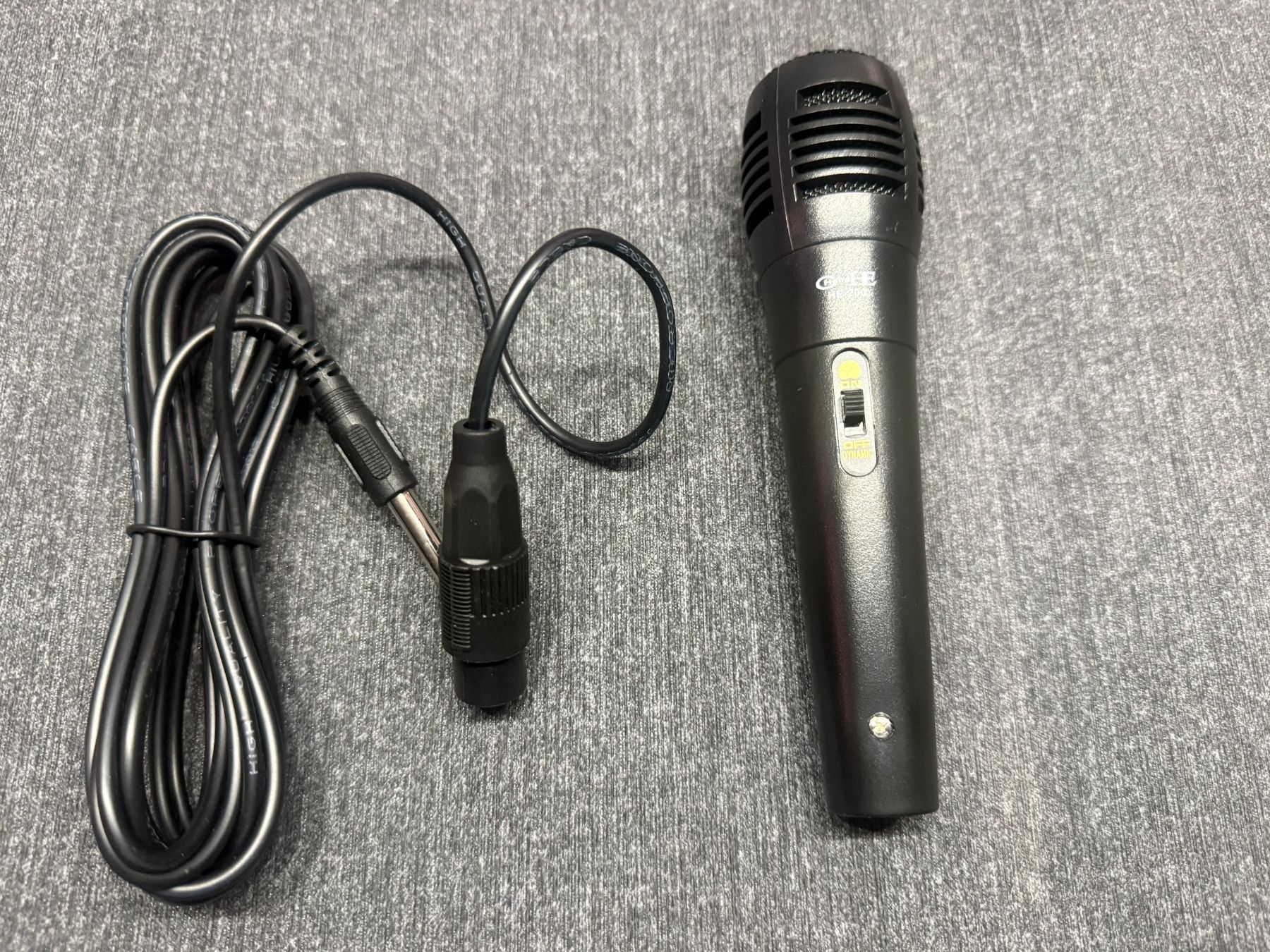 Microfoni: PRO VOICE Professional Microphone HE-200 – Nuovo e nell'imballaggio originale da Gland venduto da bfranck