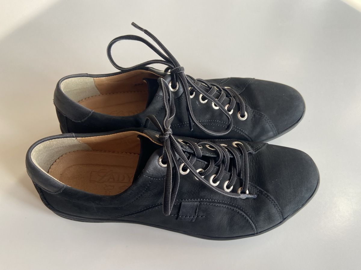 Helvesko Scarpe da donna: Helvesko, Ladysko Gr 38 – Usato da Zollikofen venduto da Freuemich_3 1