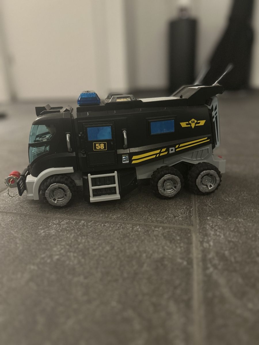 Playmobil Spielzeuge: Playmobil SEK Einsatzfahrzeug – Neu (gemäss Beschreibung) aus Wanzwil von san_6zx5 1
