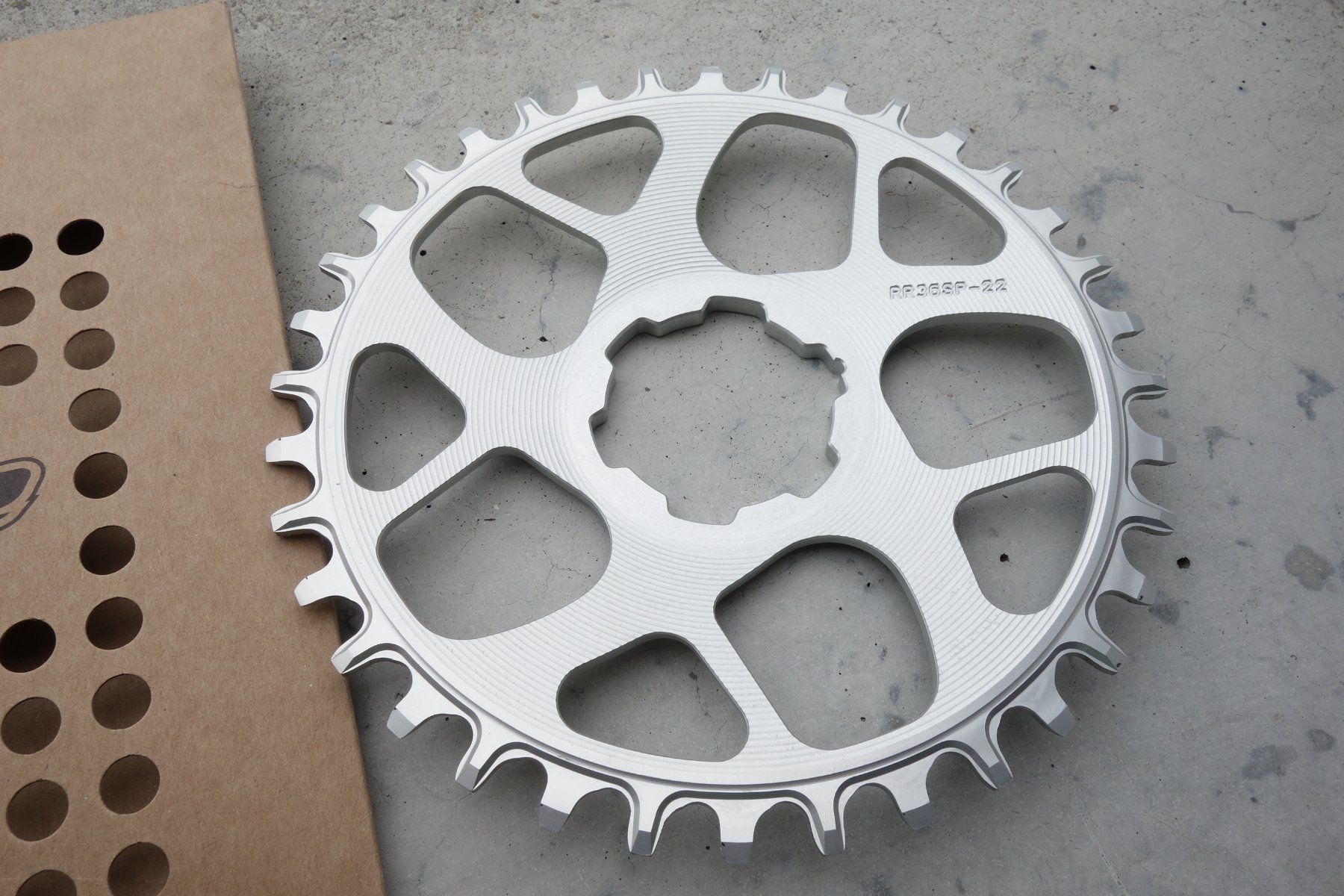 Hope Pezzi di ricambio: Hope Spiderless Kettenblatt 36T - Kein Boost – Nuovo (secondo la descrizione) da St. Gallen venduto da 8201 3