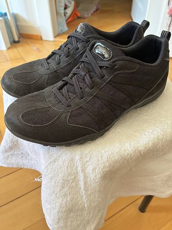 Skechers Damenschuhe: SKECHERS, Grösse 39, Relaxed Fit – Neu (gemäss Beschreibung) aus Zürich von April4all