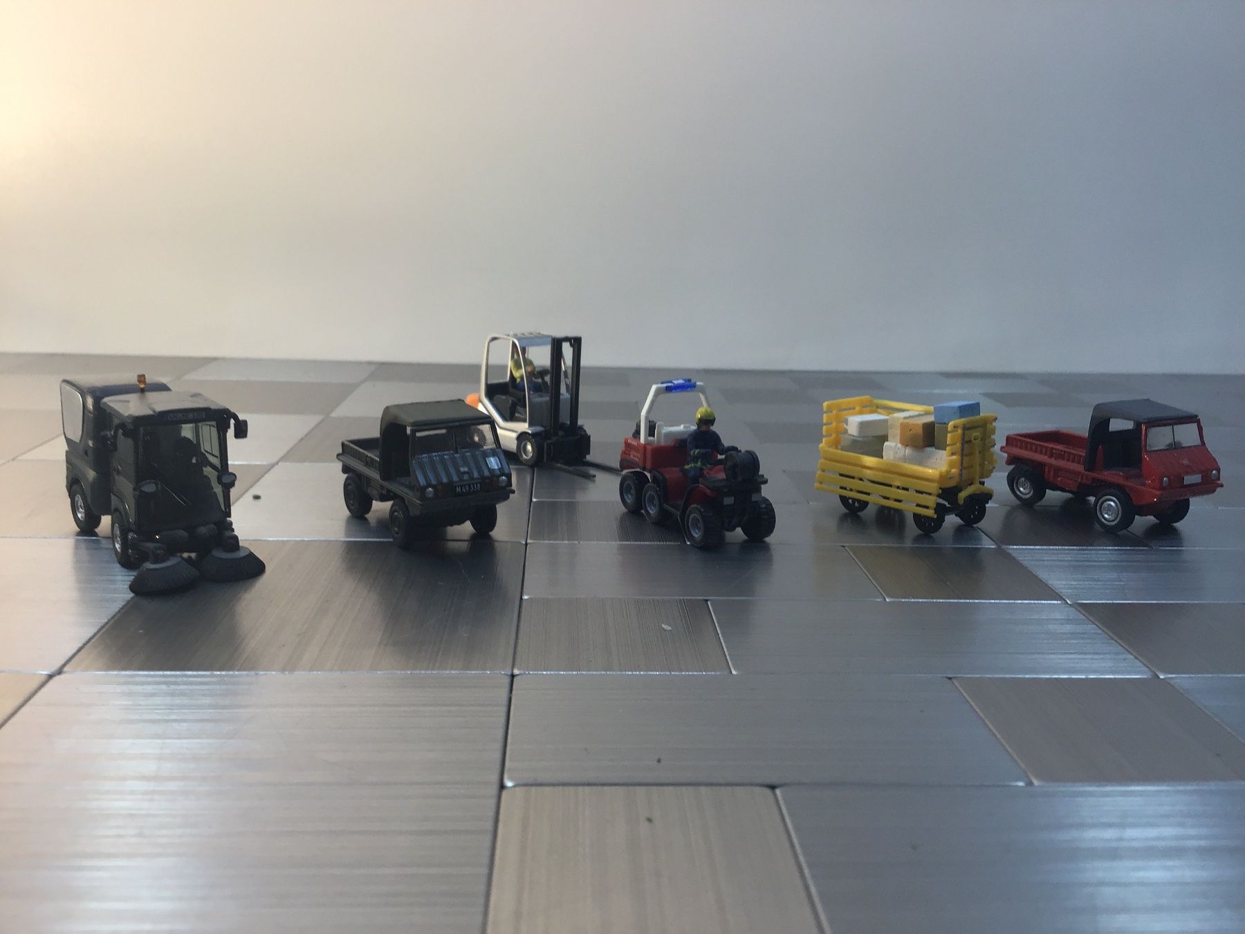 Modellautos: HAFLINGER AUTOS 1:18 H0 – Gebraucht aus Männedorf von Spezial-Modelle