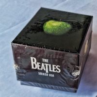The Beatles Stereo USB „Green Apple“