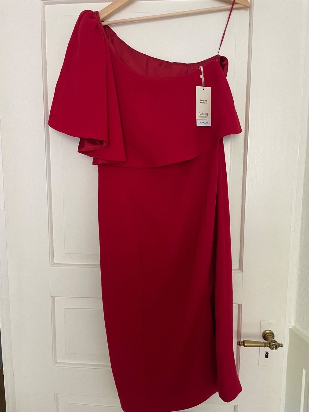 Mango Vestiti: Rotes One-Shoulder-Kleid, Gr. M, ungetragen – Nuovo (secondo la descrizione) da Chur venduto da adien 4