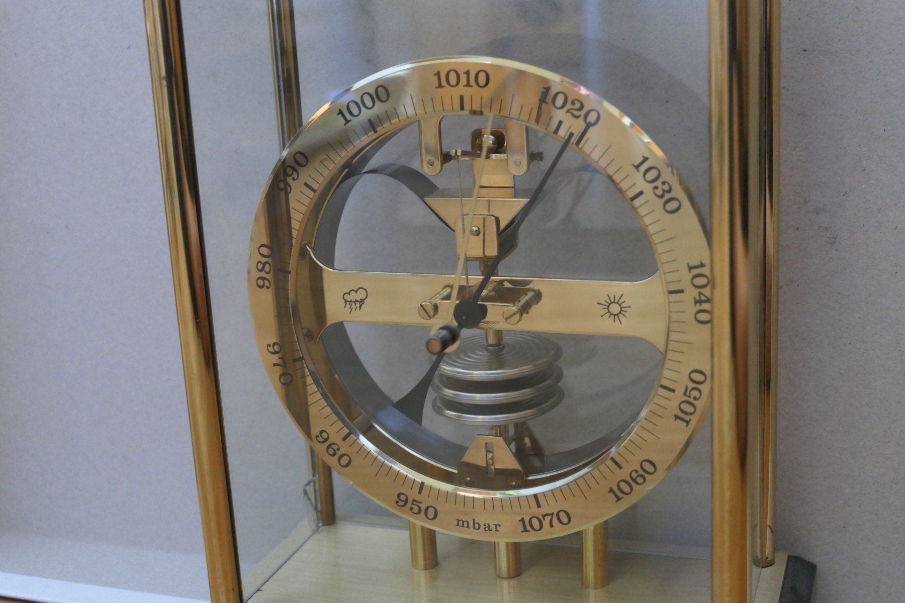 Altri elettrodomestici e apparecchi d’epoca: Vintage Aneroid-Barometer im Anniversary-Clock-Stil – Usato da Greifensee venduto da Freakler 2