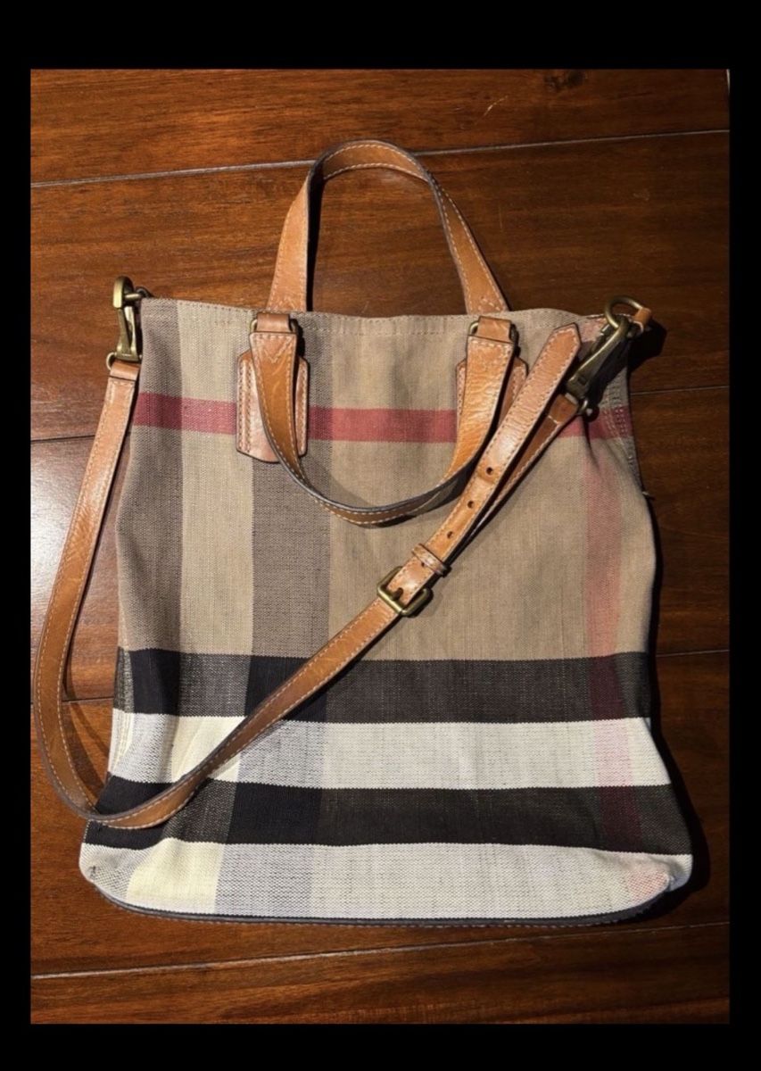Burberry Taschen für Damen: Burberry Tasche – Gebraucht aus Volketswil von casertana