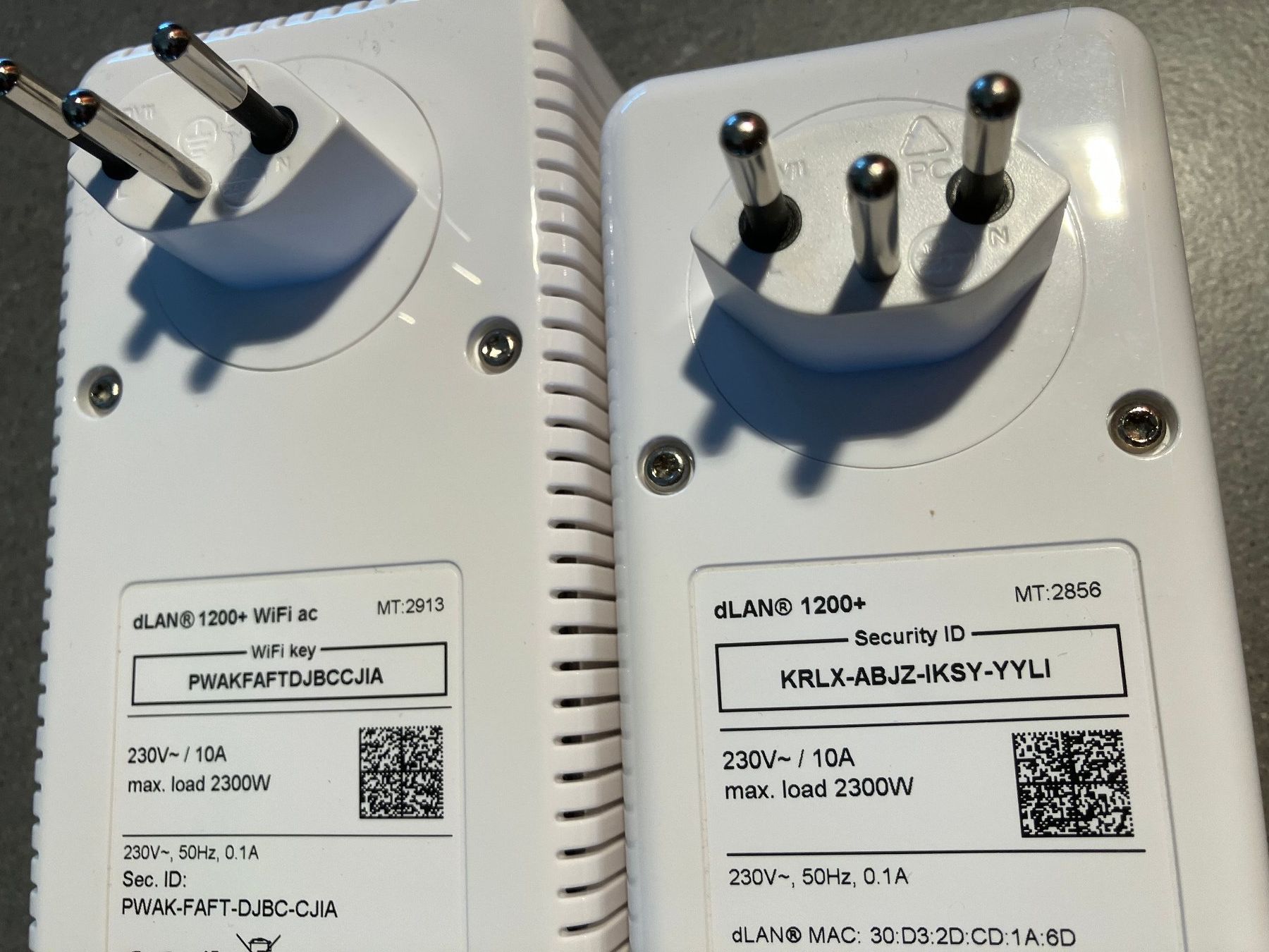 Devolo Unità & Adattatore: Devolo dLAN 1200+ WiFi ac Starter Kit Powerline Adapter – Nuovo (secondo la descrizione) da Winznau venduto da gugi2009 4