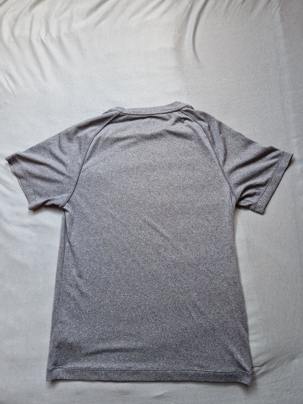 Wilson T-Shirts: Tennis Shirt Wilson S – Gebraucht aus Luzern von Patsports 2
