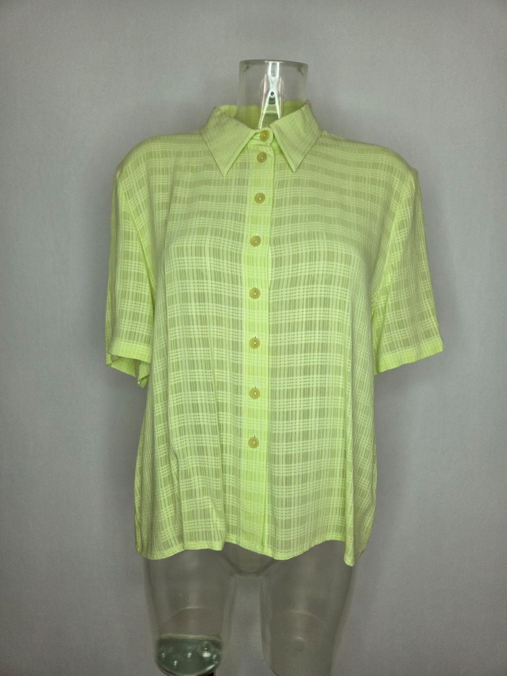 Chemisiers: Vintage Viskosebluse 80er Gr. 42/L – D'occasion à Bern par -Aniko-