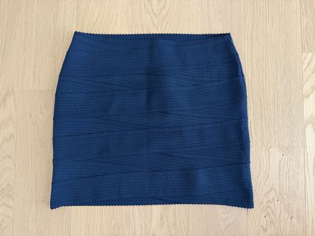 Rock H&M Gr. L