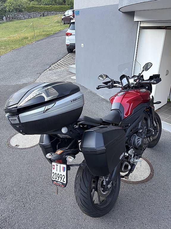 Touring: Yamaha MT 09 Tracer – Usato da Claro venduto da and_65np 2